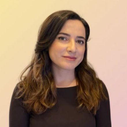 Yeşim Özcan Karaali, Psikoloji İstanbul