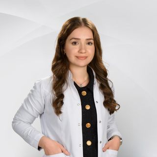 Betül Koşat, Diyetisyen Selçuklu