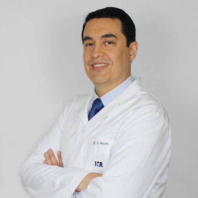 Javier Reyes Torres, Oftalmólogo Barcelona