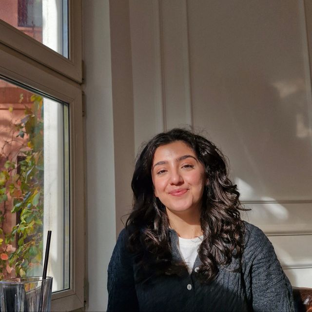 Tuğba Sarıkaya, Psikoloji Ankara