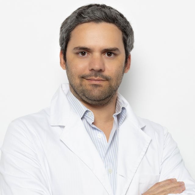 Miguel Pessoa Vaz, Cirurgião plástico Coimbra
