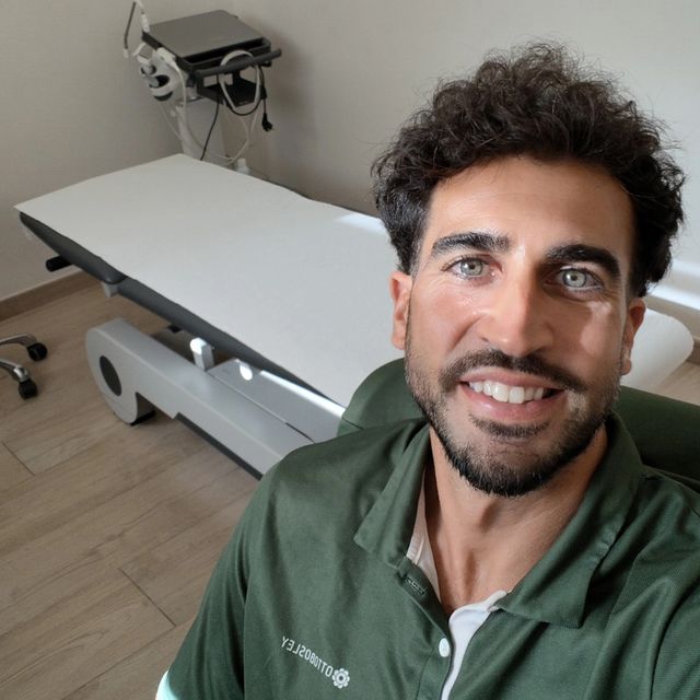 Julián Souto Amigo, Fisioterapeuta Oleiros