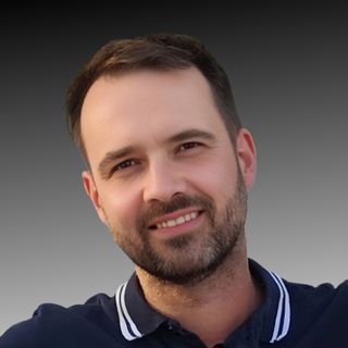 Powiększ obraz: Paweł Nadrowski, kardiolog Olkusz