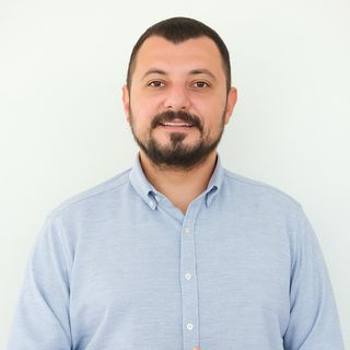 Resmi büyüt: Cihan Topal, Pratisyen Bursa