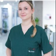 İrem Korkmaz, Diş Hekimi Kartal