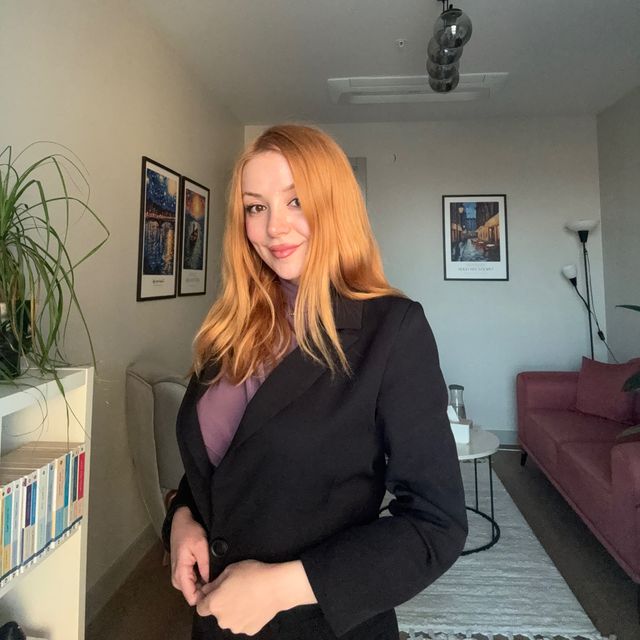 Damla Arıkan, Psikoloji İzmir