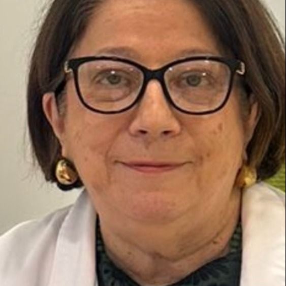 Ana Vázquez Alvarez, Médico general Barcelona