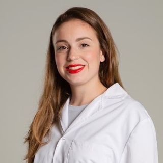 Dra. Cristina Zapata Cejas