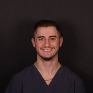 Powiększ obraz: Andrii Shelefontiuk, stomatolog Warszawa