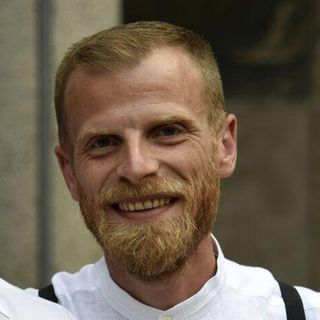 Dr. Roberto Lavorante