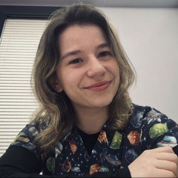 Gizem Beyza Erbil, Ergoterapi Uşak