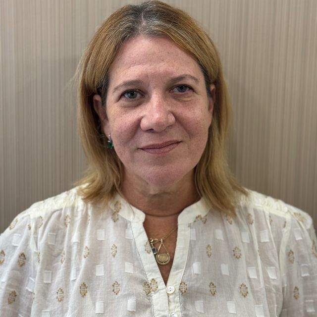 Blima Brad Linker, Terapeuta complementario Arona