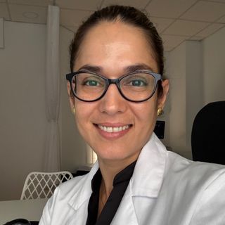 Evelyn Jardim Da Silva, Médico general Fuengirola