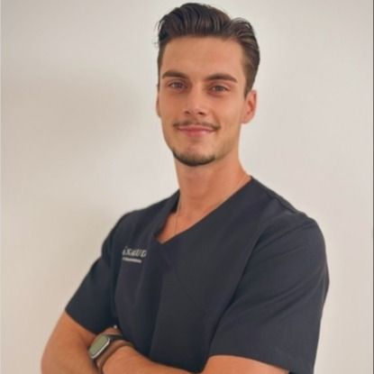 Carlos Sánchez Torres, Fisioterapeuta Maracena