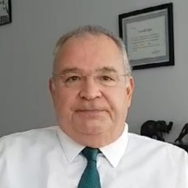 Ş. Erol Güntekin, Üroloji Antalya