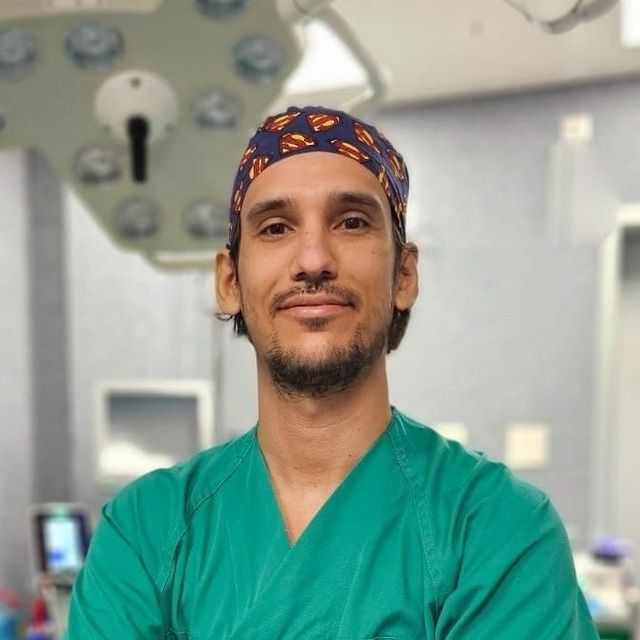 Derlis Sotelo García, Traumatólogo A Coruña