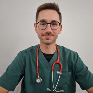 Powiększ obraz: Nikodem Stempak, pediatra Kraków