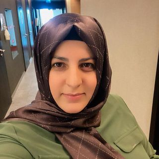 Resmi büyüt: Zehra Binici, Psikoloji Çankaya