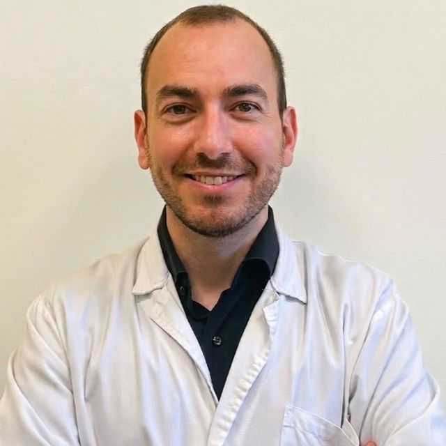 Andrea Perrella, oculista Milano