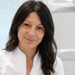 Stefania Castelluccio, dentista Castiglione del Lago