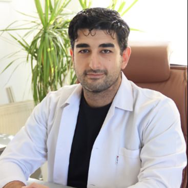 Mert Birancı, Diş Hekimi Bayraklı