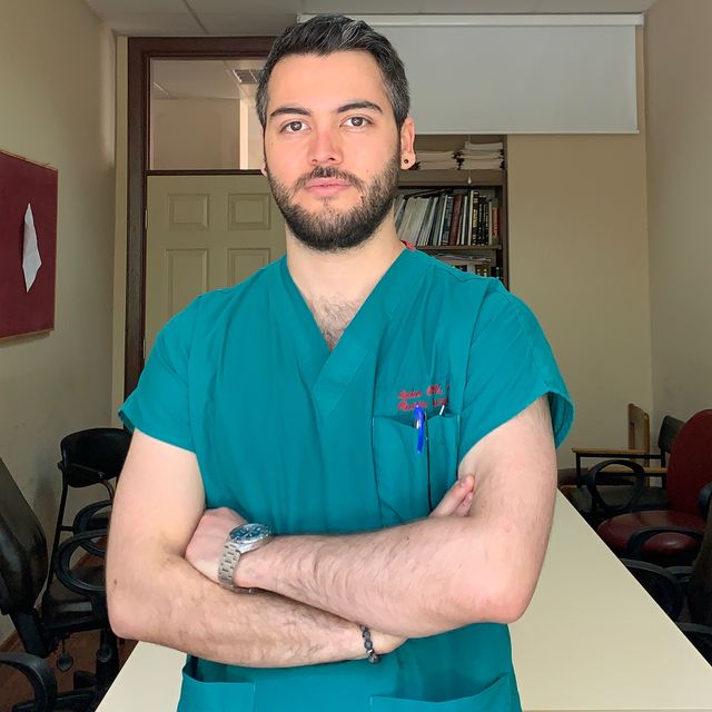 Aydın Ural, Plastik Rekonstrüktif Ve Estetik Cerrahi İzmit