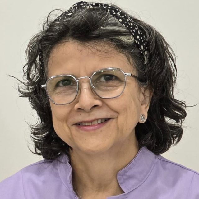 Paqui Serrano, Terapeuta complementario Alicante