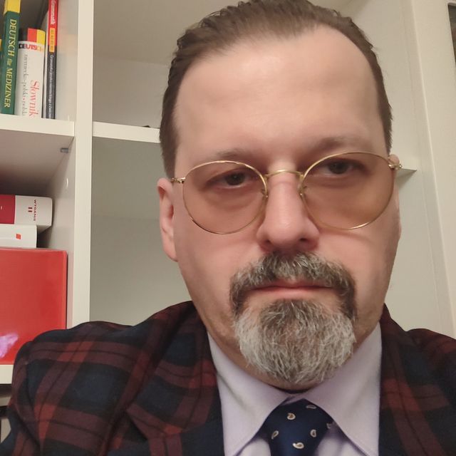 Wiktor Piechota, internista Józefów (powiat otwocki)