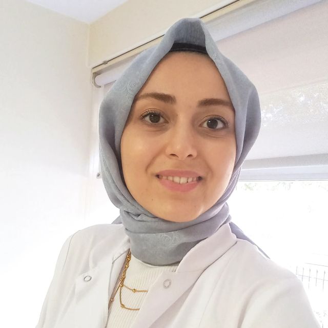 Kübra Acar, Diyetisyen Eskişehir