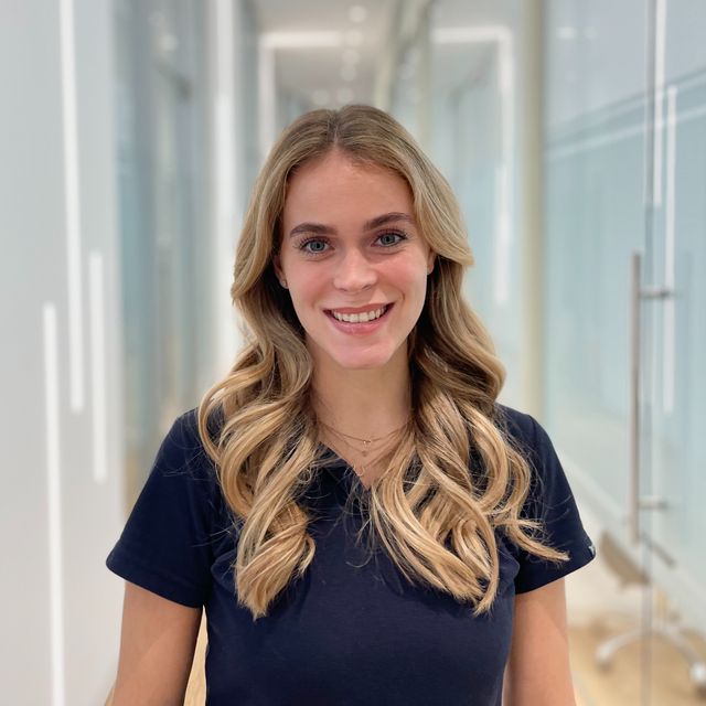 Cathrin Siemonsmeier, Zahnarzt Bonn