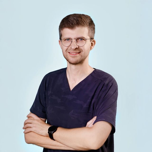 Adrian Wajer, stomatolog Inowrocław