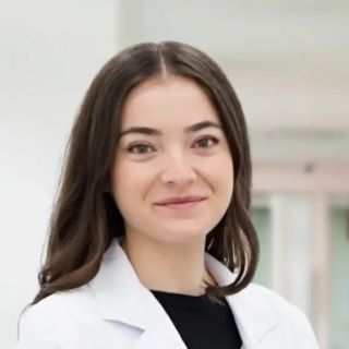 Claudia Cannas, oculista Bergamo
