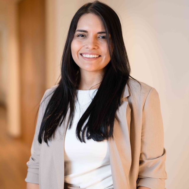 Maritze Redondo Aguirre, Médico rehabilitador Valencia