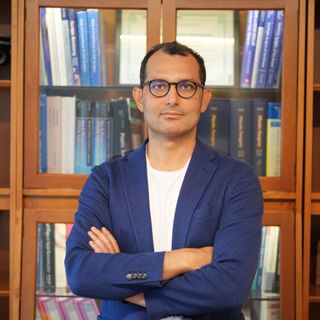 Resmi büyüt: Osman Kelahmetoğlu, Plastik Rekonstrüktif Ve Estetik Cerrahi İstanbul