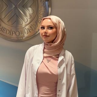 Resmi büyüt: Fatmanur Şimşek, Diyetisyen İstanbul