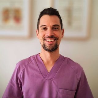 Acercar imagen: Alejandro García González, Fisioterapeuta Gijón