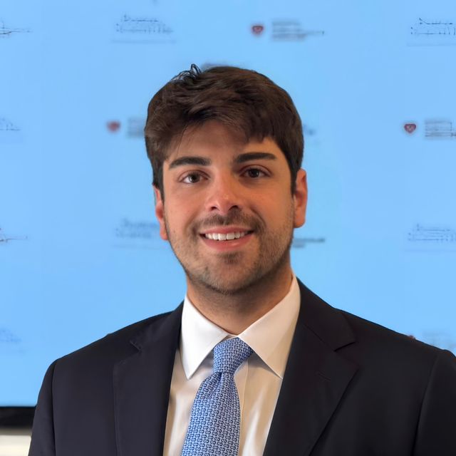 Emilio Battista, Ecografista Avellino