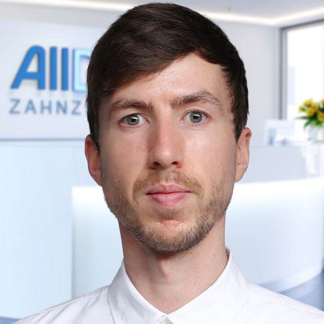 Niklas Häusele, Zahnarzt Stuttgart