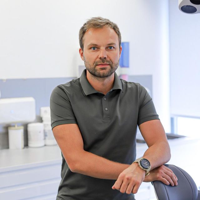 Sergii Klanovets, zubař Praha