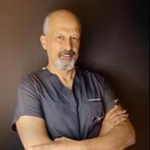 Mustafa Kalkan, Diş Hekimi Antalya