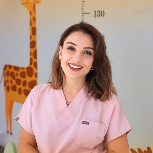 Hande İlgin Şişman, Diş Hekimi Kocaeli