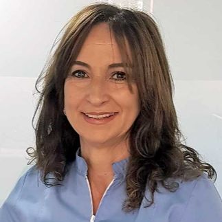 Wafaa Ouazzani Touhami, Dentista Cornellà de Llobregat