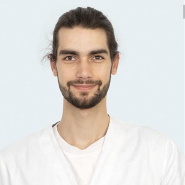 Guillem Palomares Baldoví, Fisioterapeuta Sitges