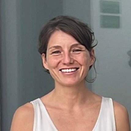 Bárbara  López Martí, Terapeuta complementario Denia