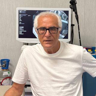 Vincenzo De Caro, gastroenterologo Salerno
