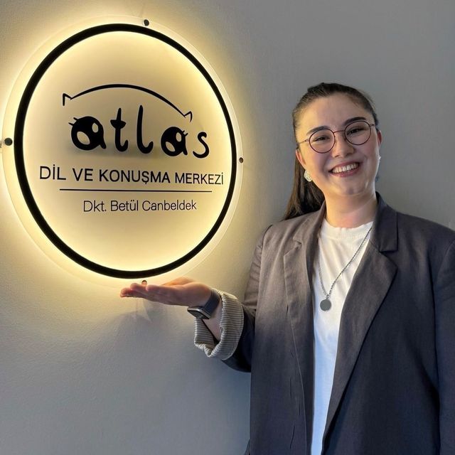 Betül Canbeldek, Dil ve Konuşma Terapisi Denizli