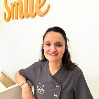 Acercar imagen: Marta Luz Ruíz, Dentista Alicante
