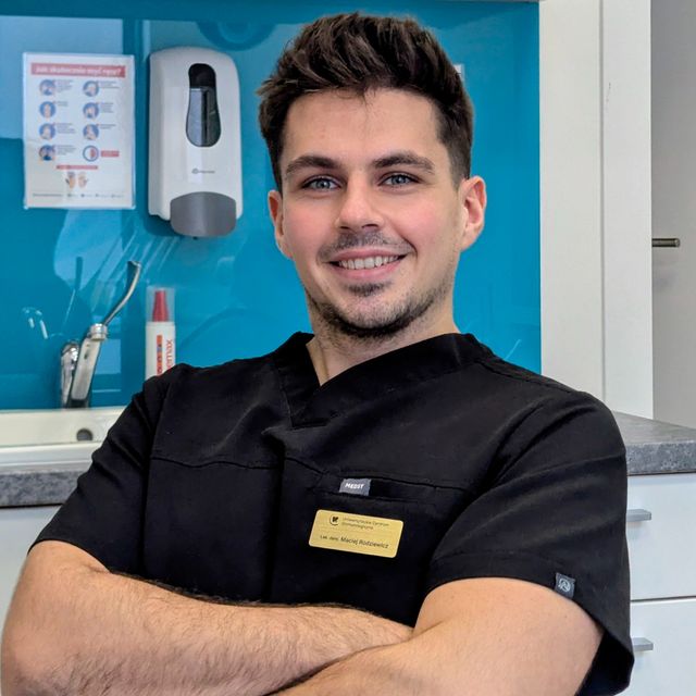 Maciej Rodziewicz, stomatolog Wrocław