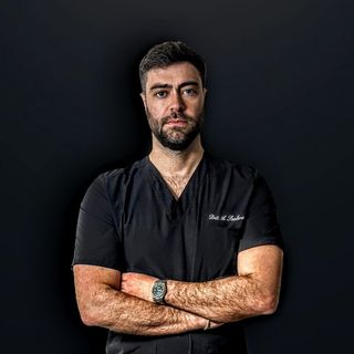 Ingrandire l'immagine: Andrea Scalera, ginecologo Caserta