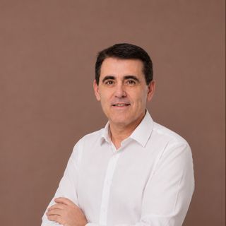 Julio Murillo Zardoya, Cirujano plástico Pamplona